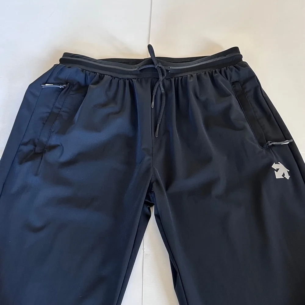 Descente Essential Jogger Black Pants Small-Medium - Picture 5 of 7